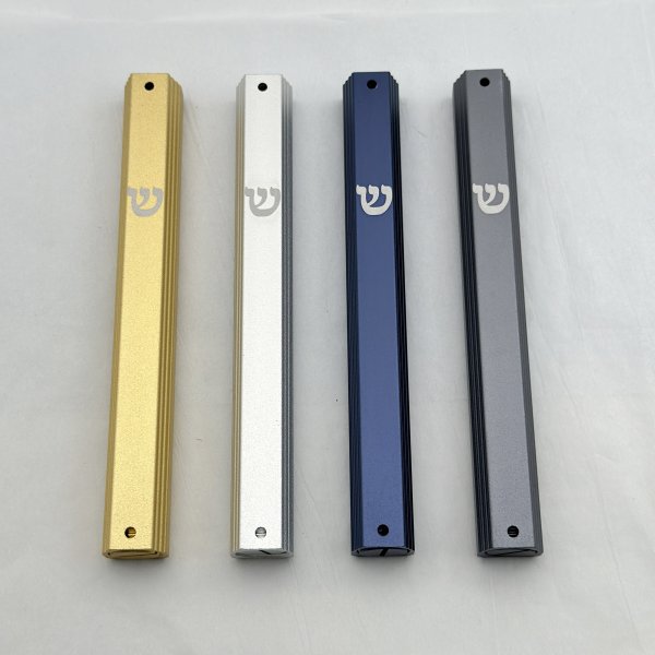 Elegant Aluminum Alloy Decorative Mezuzah - Image 3